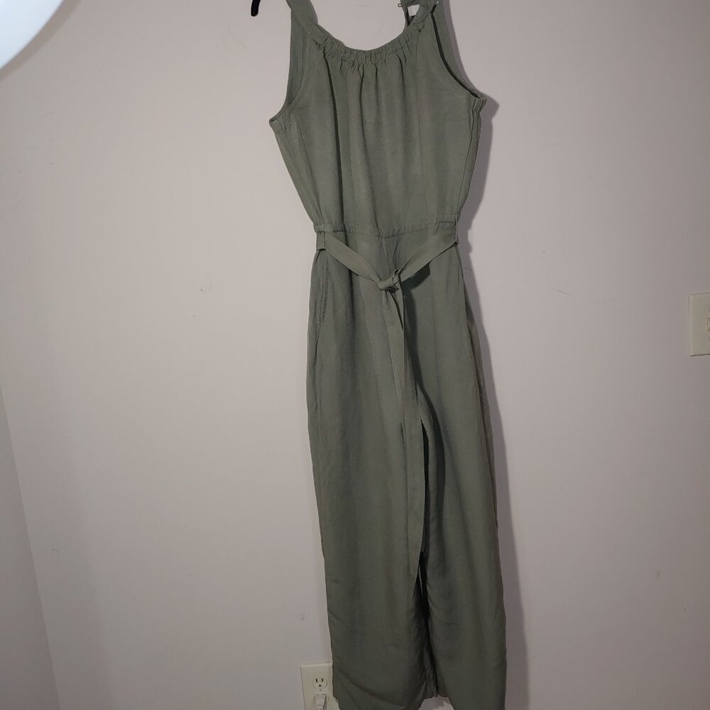 LOFT Linen Blend Wide Leg Halter Neckline Sleeveless Jumpsuit Size M Olive Green